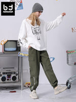 Cargo style letter print loose straight leg stretch leg casual pants