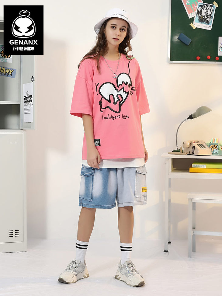 Simple style love binding graffiti print sleeved cotton T-shirt