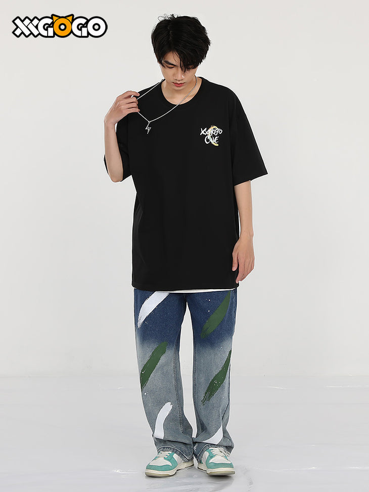 Iridescent curved line letter print black cotton round T-shirt